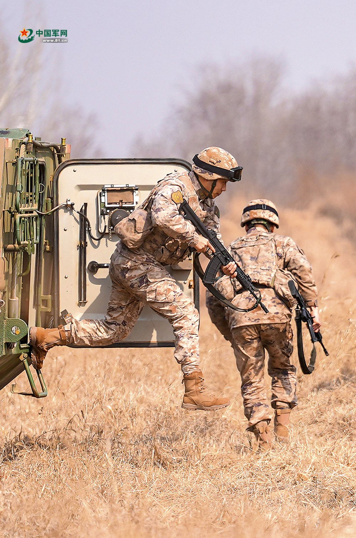 ������Ա�³�ս����